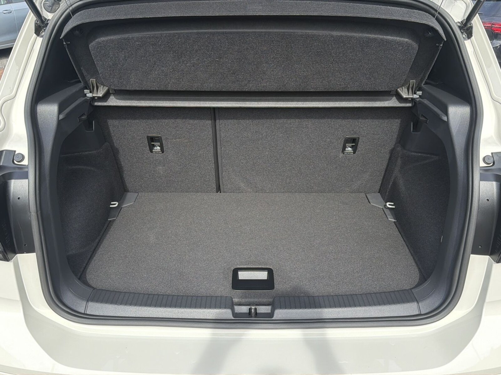 Volkswagen T-Cross – Bild 12