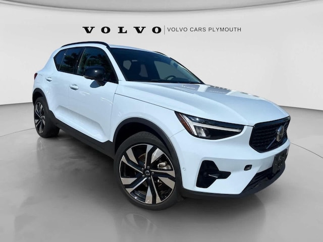 2024 Volvo XC40