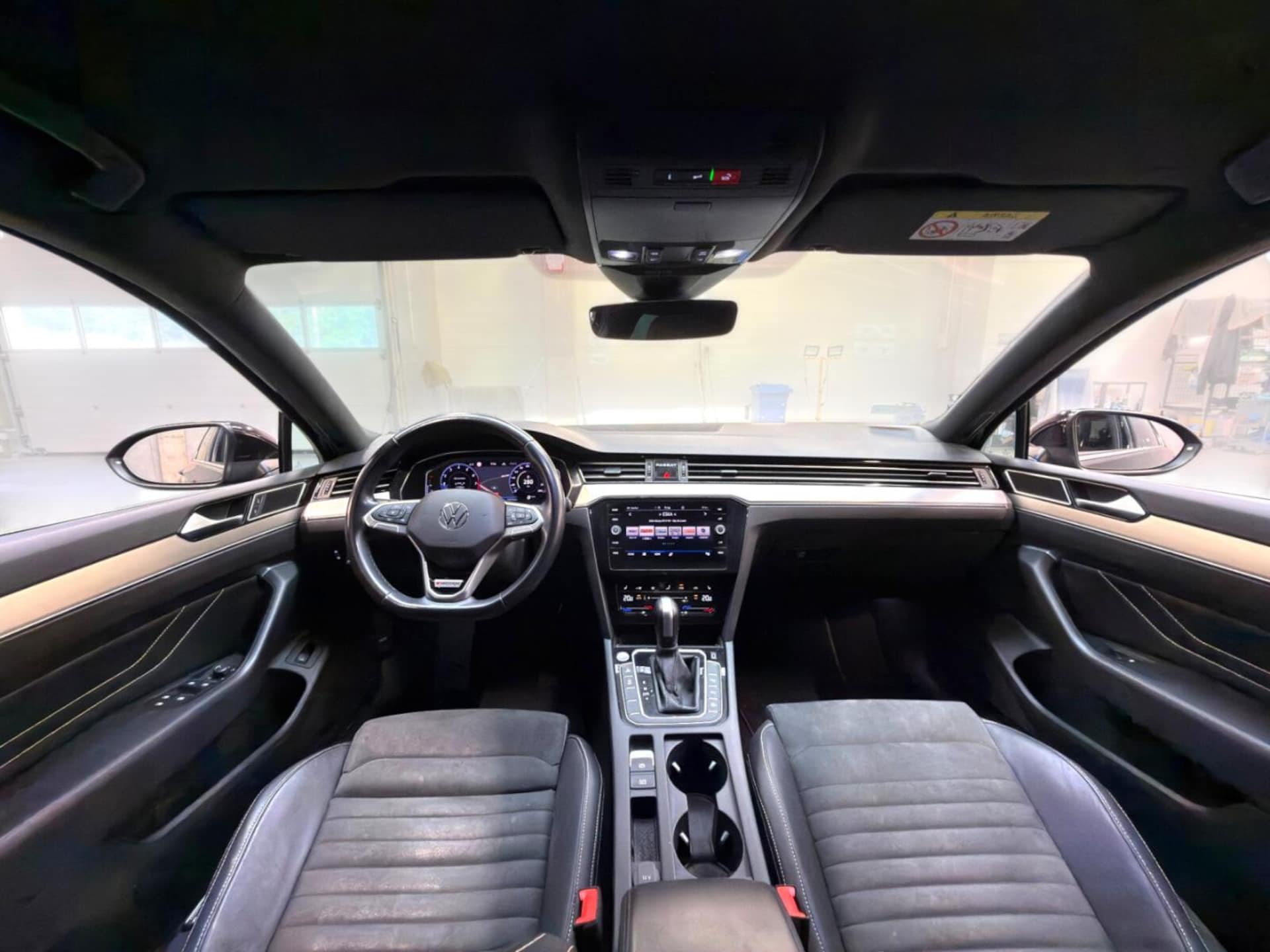 Volkswagen Passat Elegance