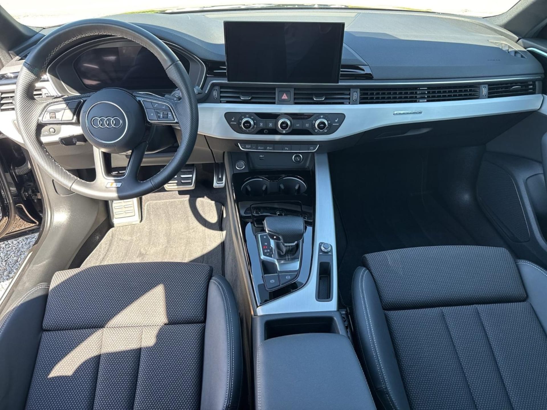 Audi A4 Limousine Advanced