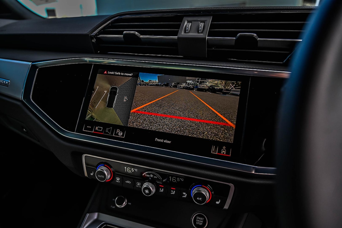Image about Audi Q3 40 TFSI quattro S tronic