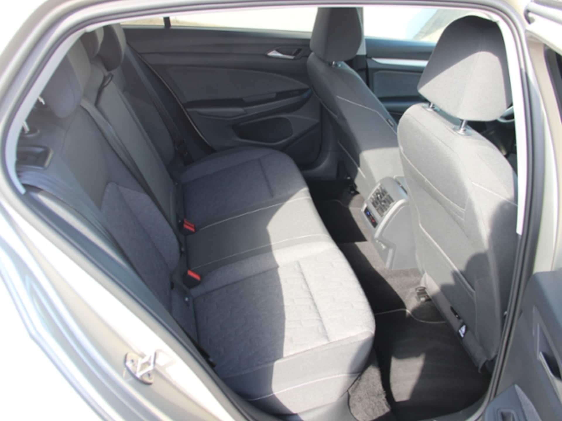 Volkswagen Golf MOVE