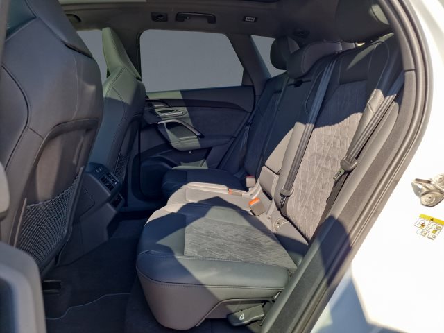 Image about Audi Q5 SUV TFSI quattro 150 kW S tronic