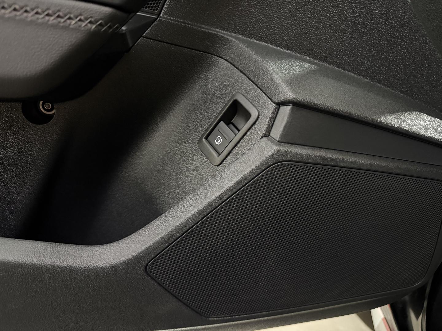 Image about Audi A3 Sportback TFSI e S line 40 TFSI e 150 kW (204 ch) S tronic