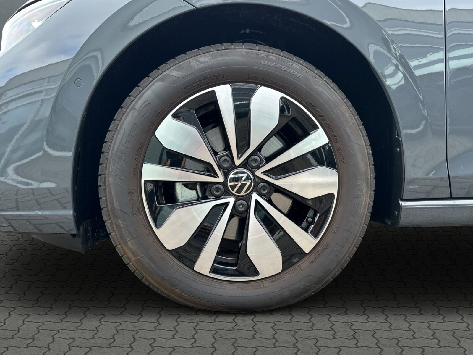 Volkswagen Golf – Bild 6