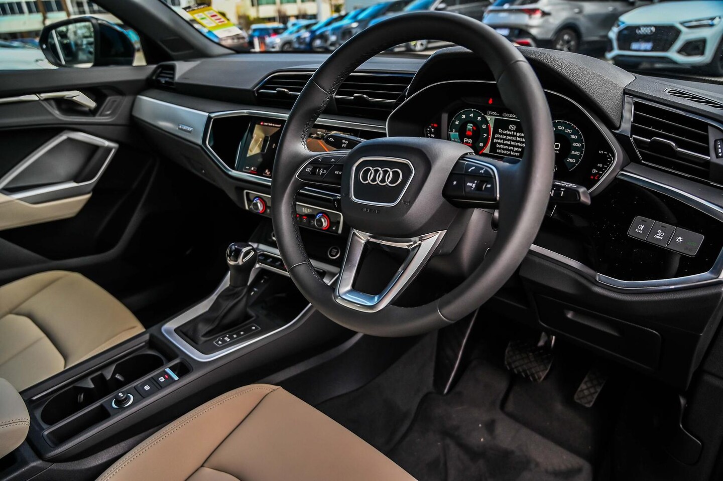 Image about Audi Q3 40 TFSI quattro S tronic