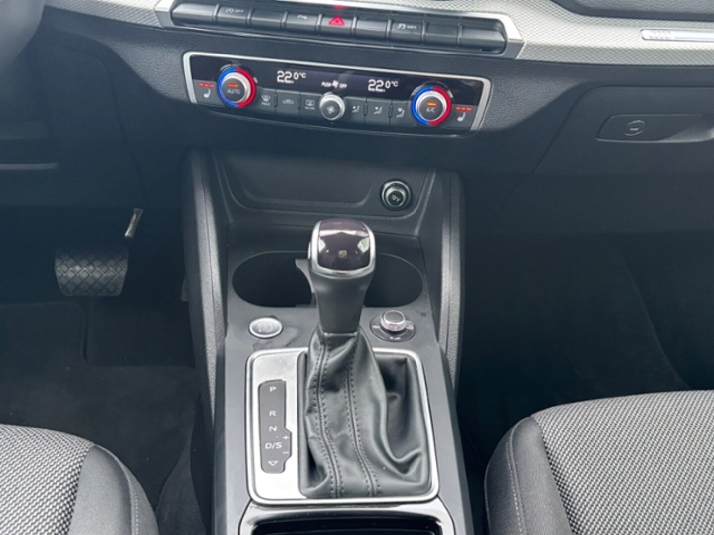 Bild über Audi Q2 S line 35 TFSI S tronic - für weitere Informationen kontaktieren Sie den Audi Partner