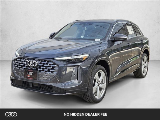 2026 Audi Q5 Premium Plus quattro's photo
