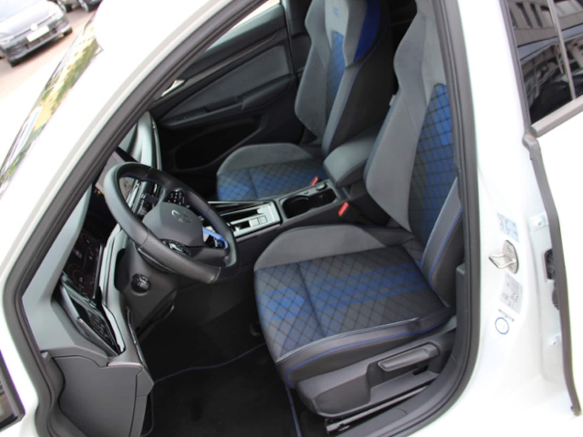 Volkswagen Golf R 20 Years