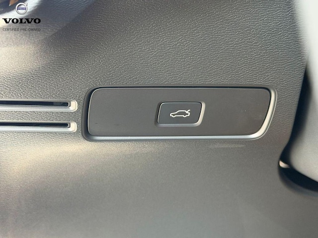 2026 Volvo XC40 Plus - Photo 38