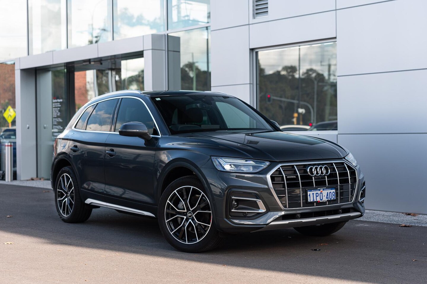 Image about Audi Q5 Sport 40 TDI quattro S tronic