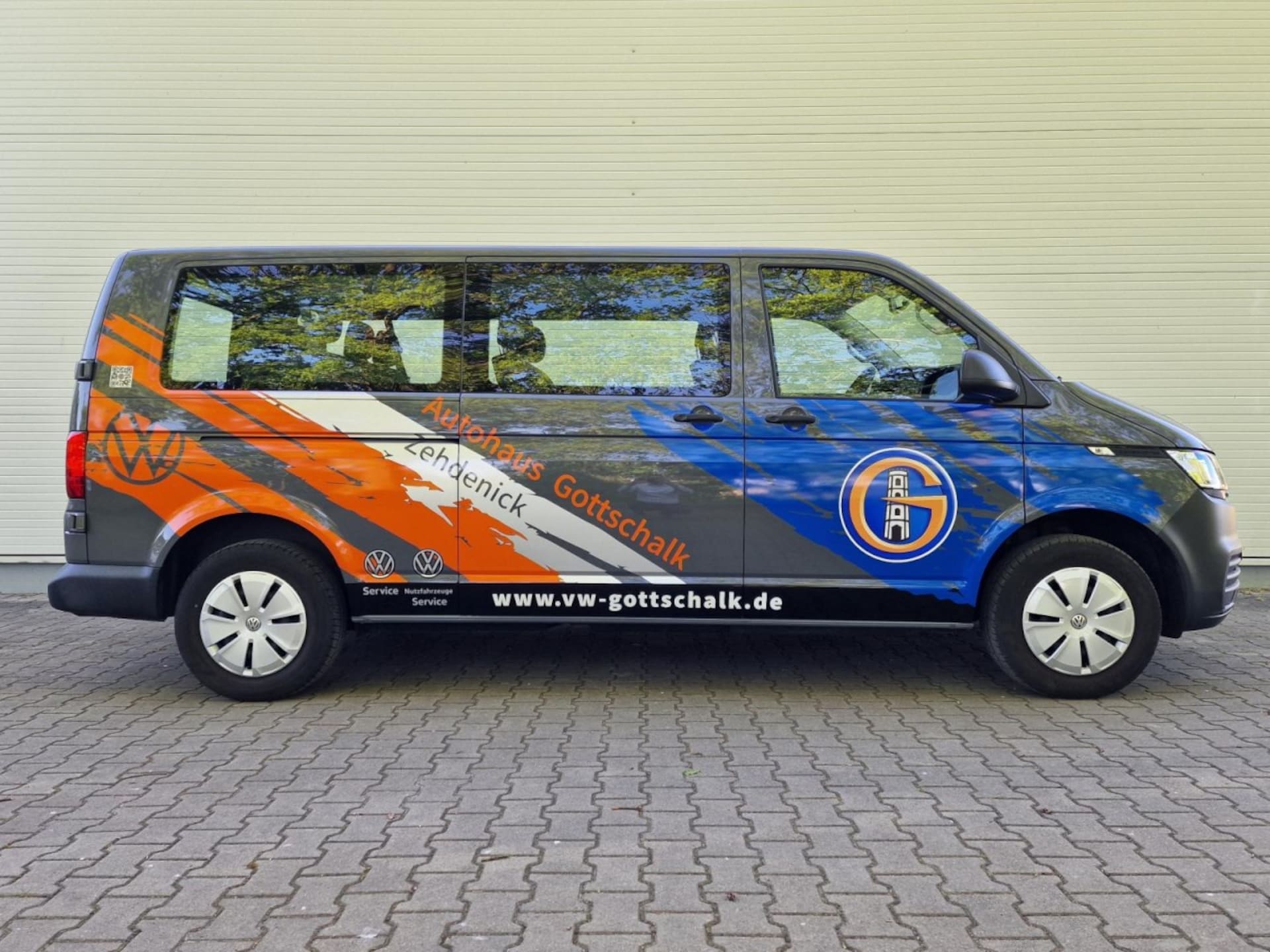 Volkswagen T6.1 Transporter Kombi langer Radstand