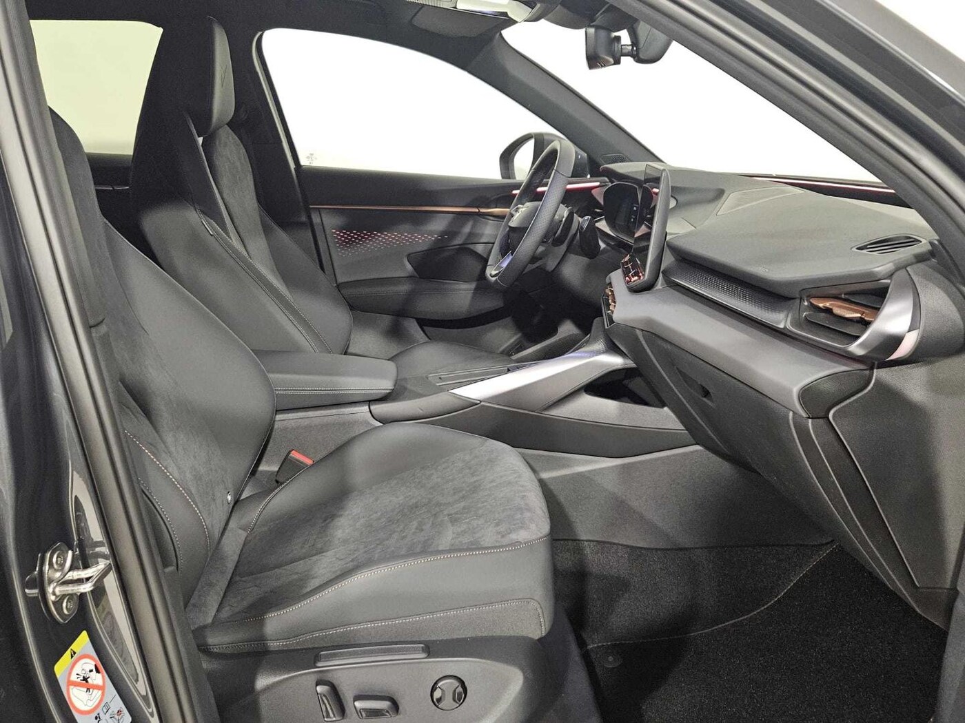 CUPRA Terramar 1.5 eTSI DSG 110 kW (150 CV) — photo 5
