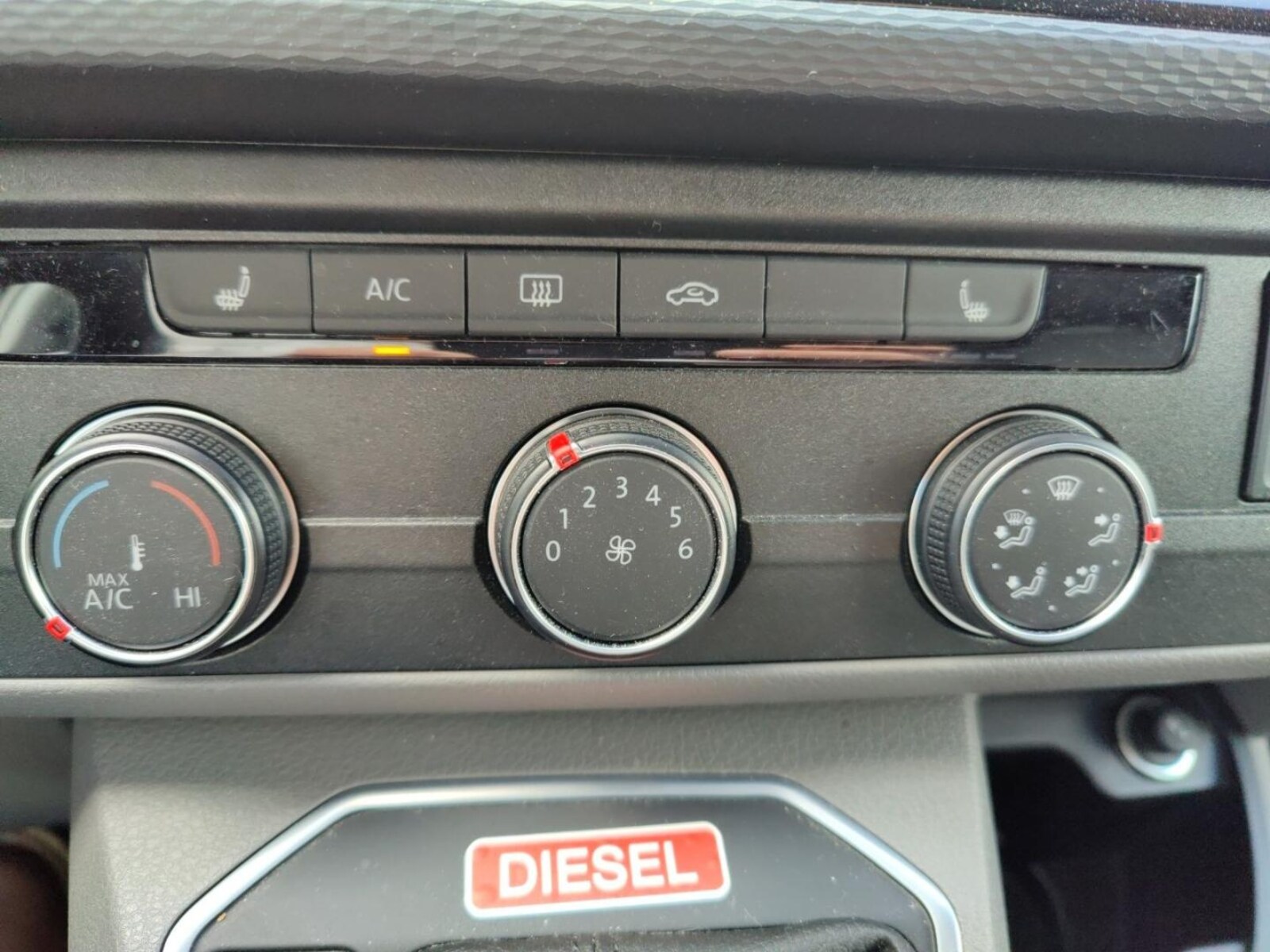 Volkswagen T6.1 Transporter Kasten langer Radstand – Bild 15