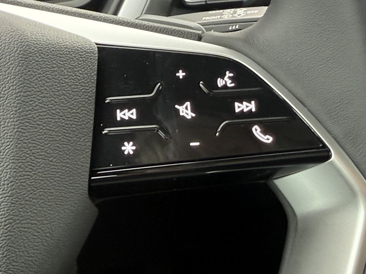 Image about Audi Q4 e-tron 40 e-tron