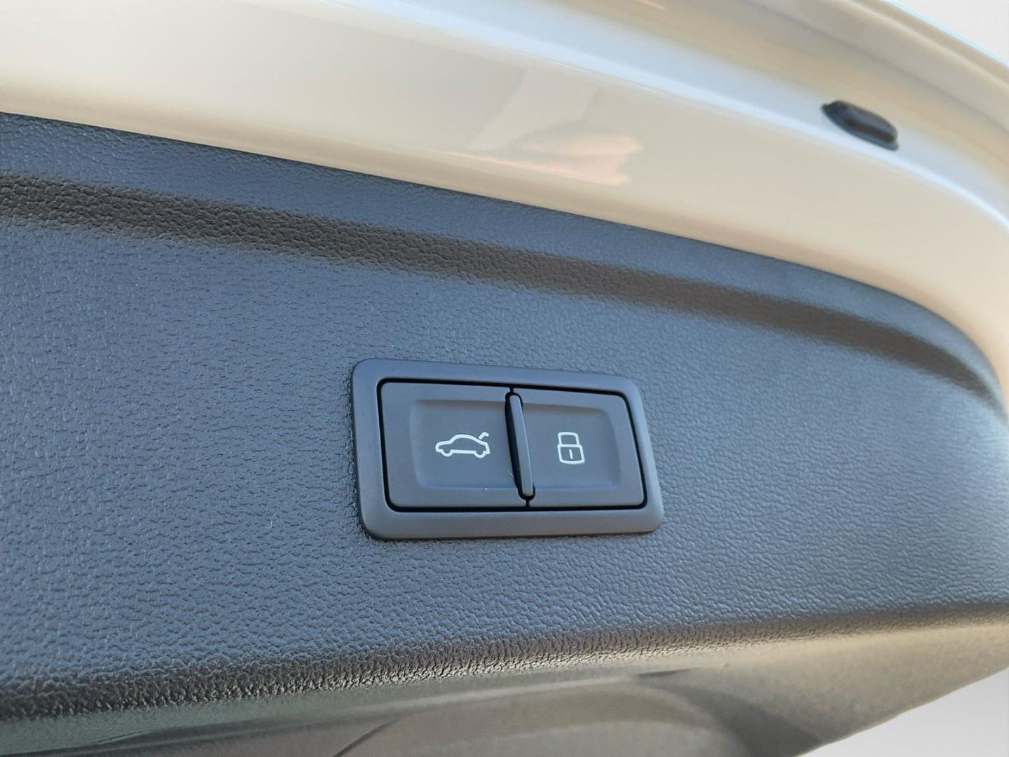 Image about Audi A3 Sportback TFSI e S line 40 TFSI e S tronic
