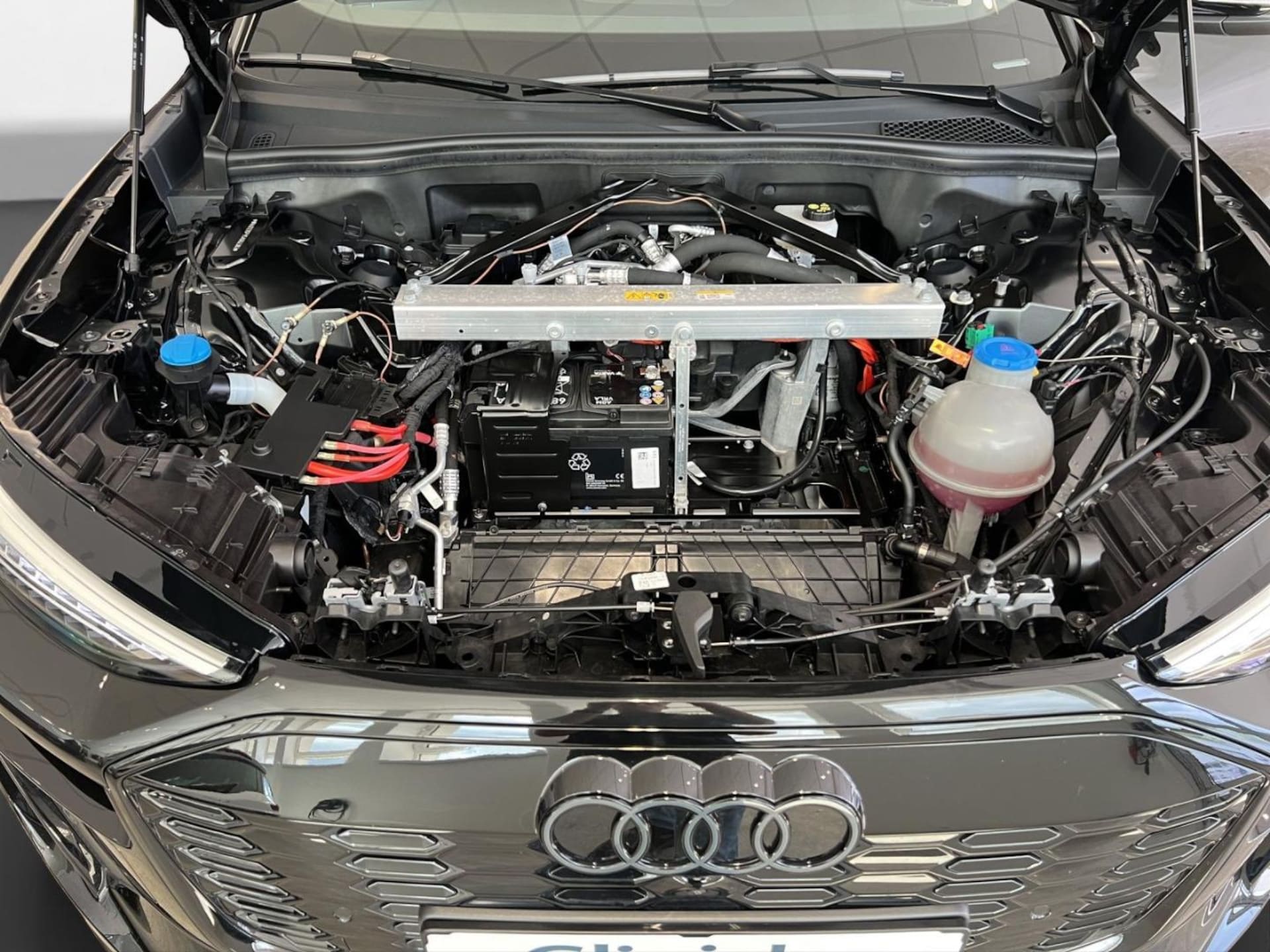 Audi Q6 SUV e-tron