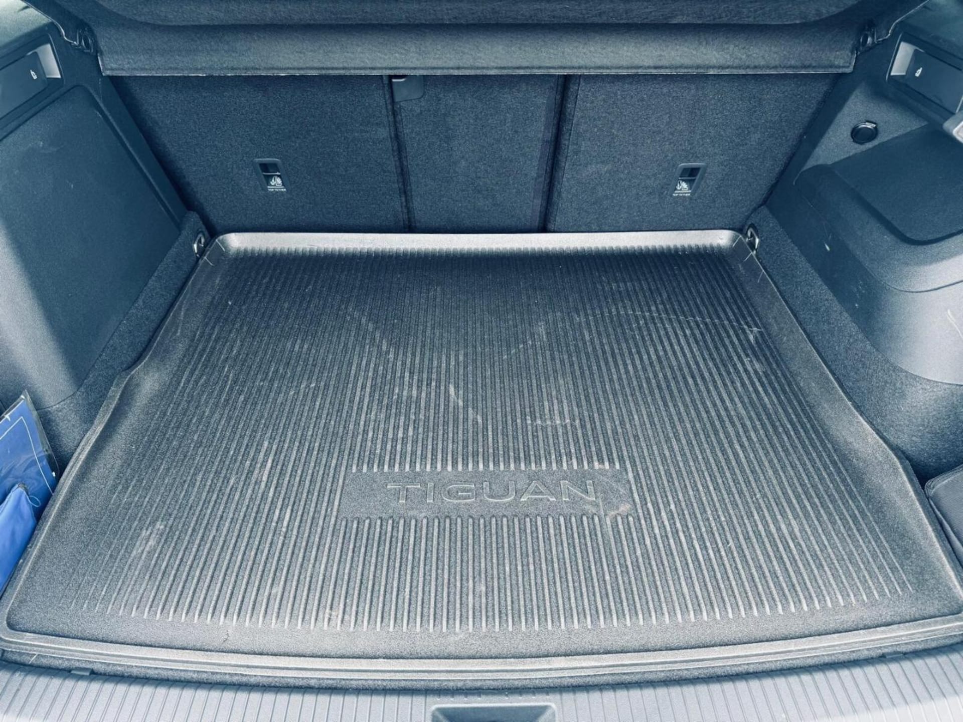 Volkswagen Tiguan R-Line Plus