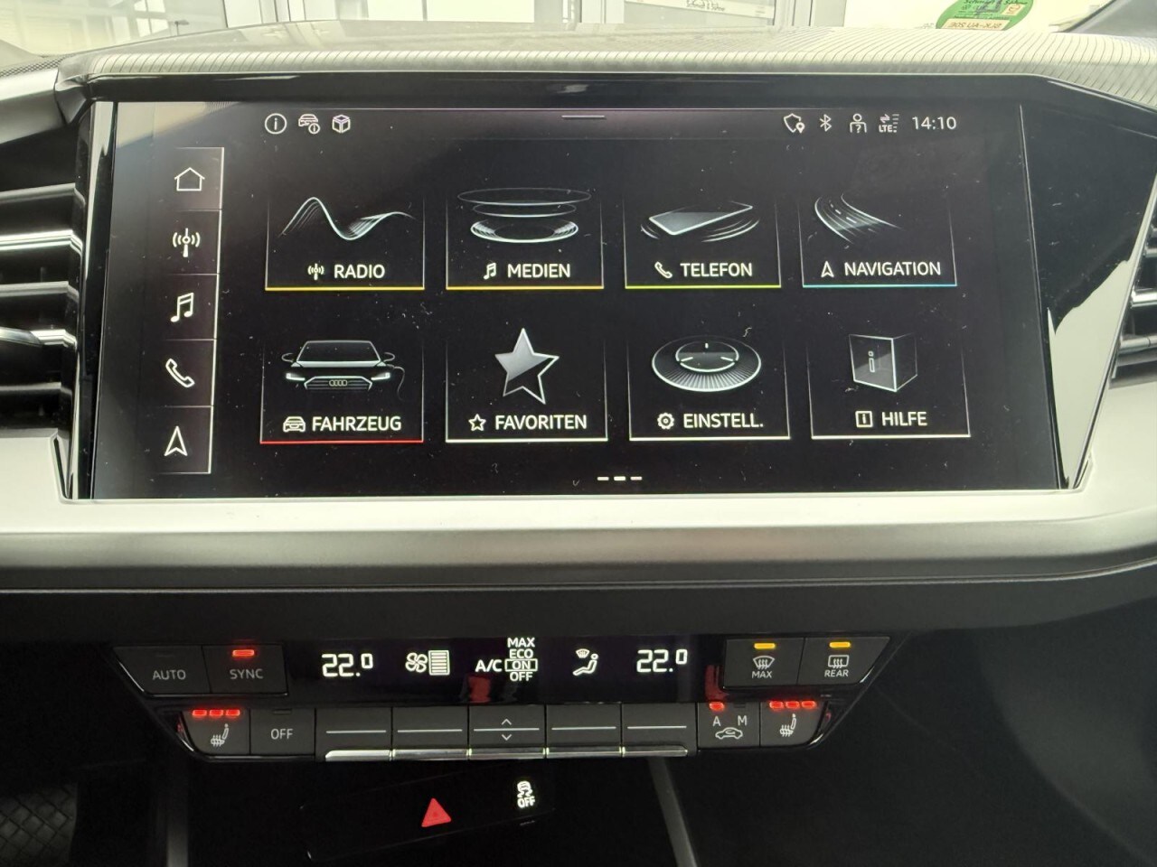 Image about Audi Q4 e-tron 40 e-tron