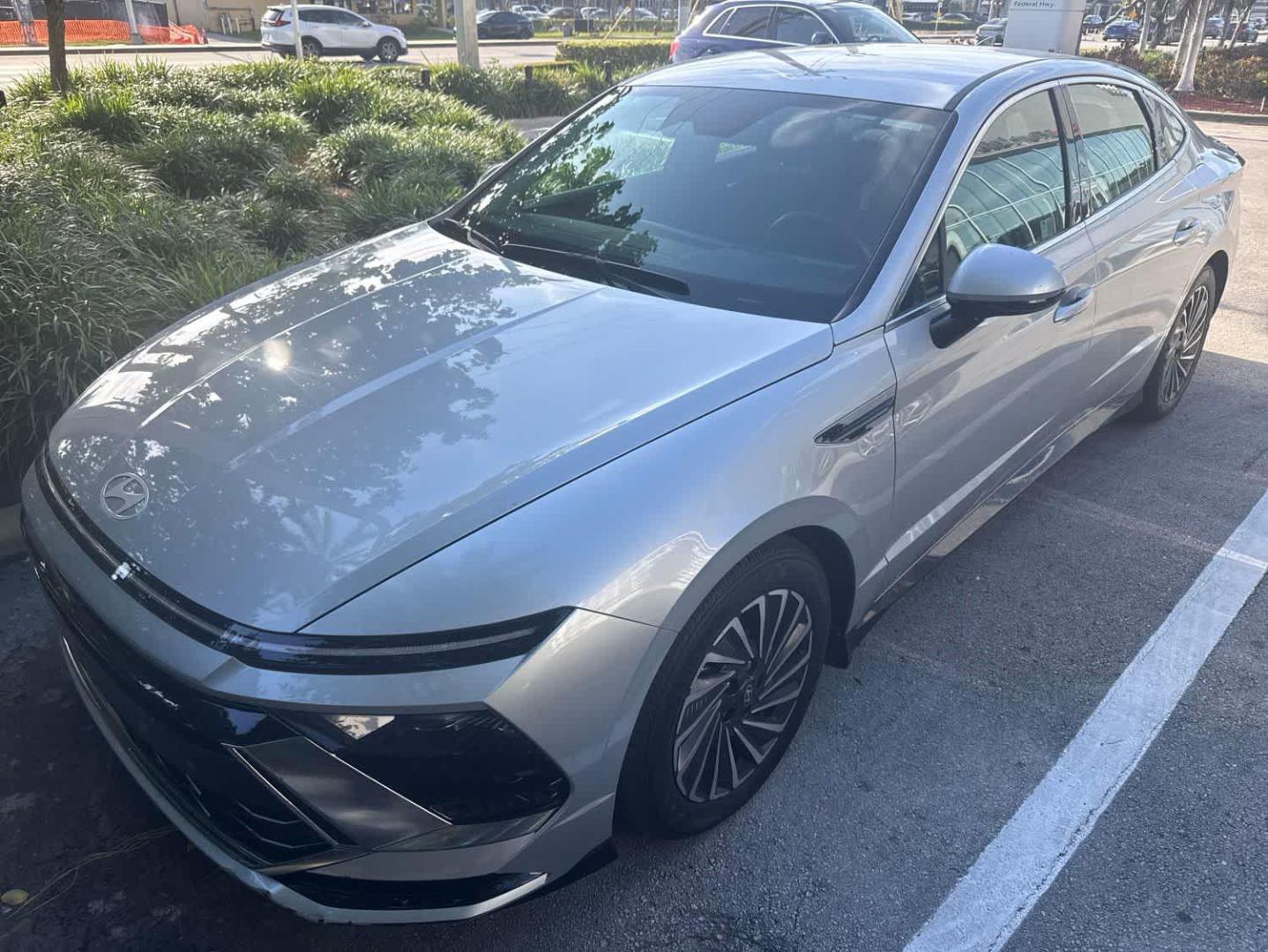 2024 Hyundai Sonata SEL's photo