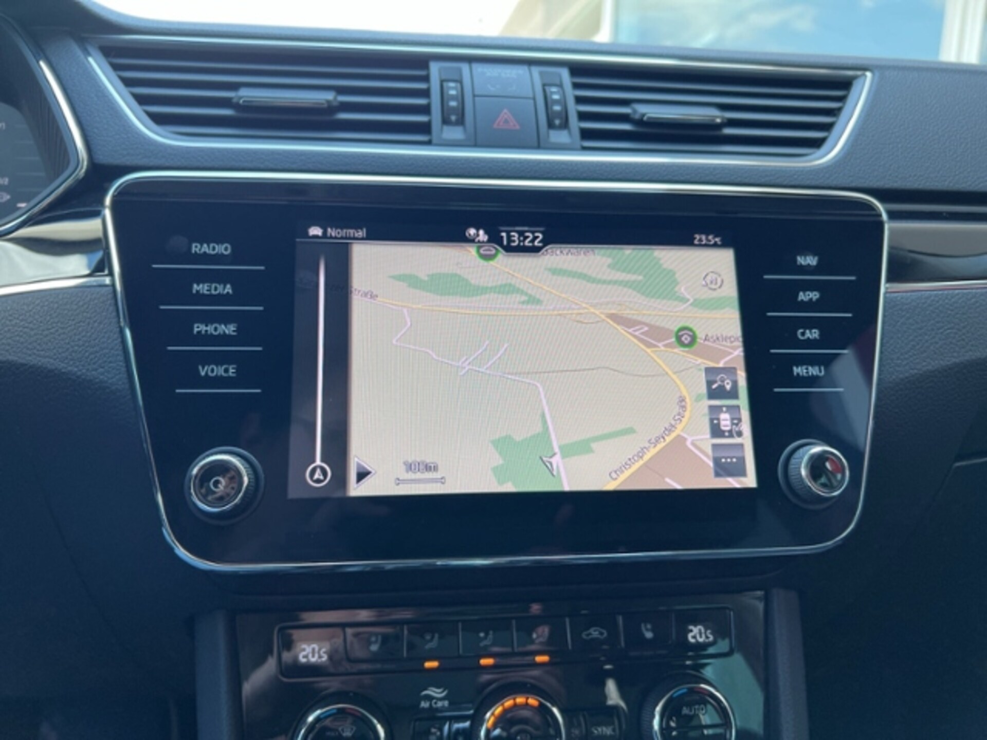 Skoda Superb Combi Laurin & Klement