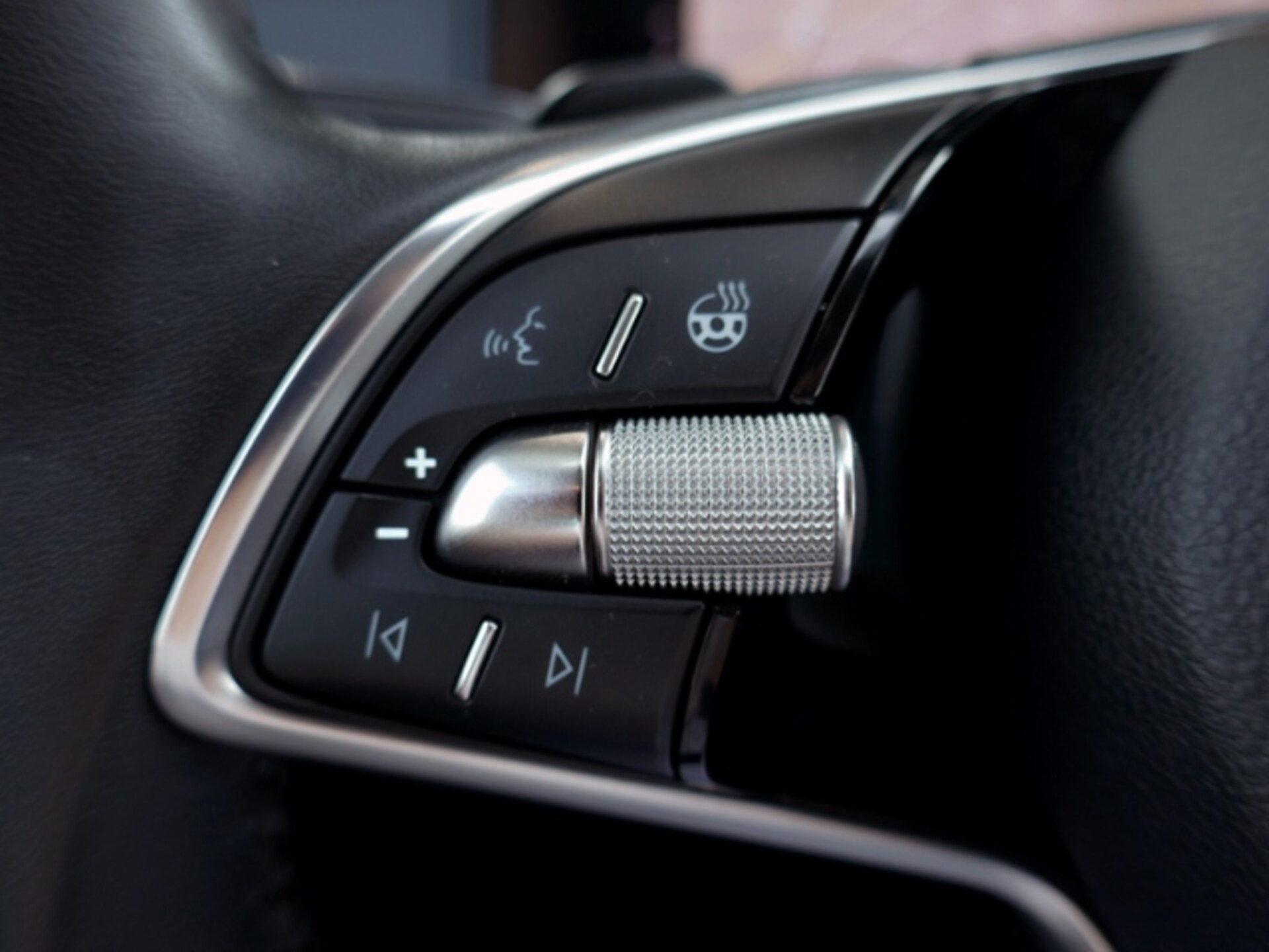 Skoda Karoq Tour