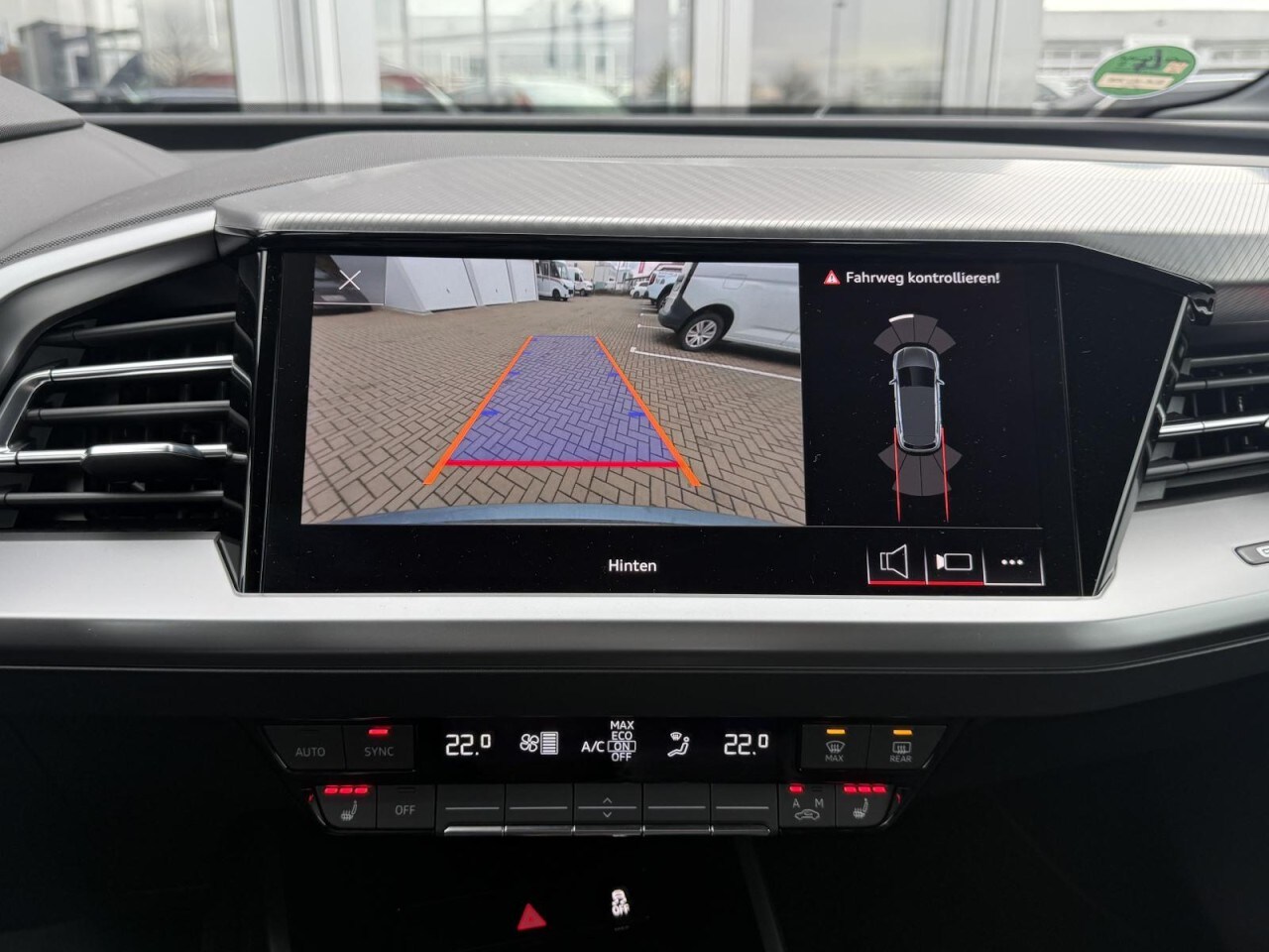 Image about Audi Q4 e-tron 40 e-tron