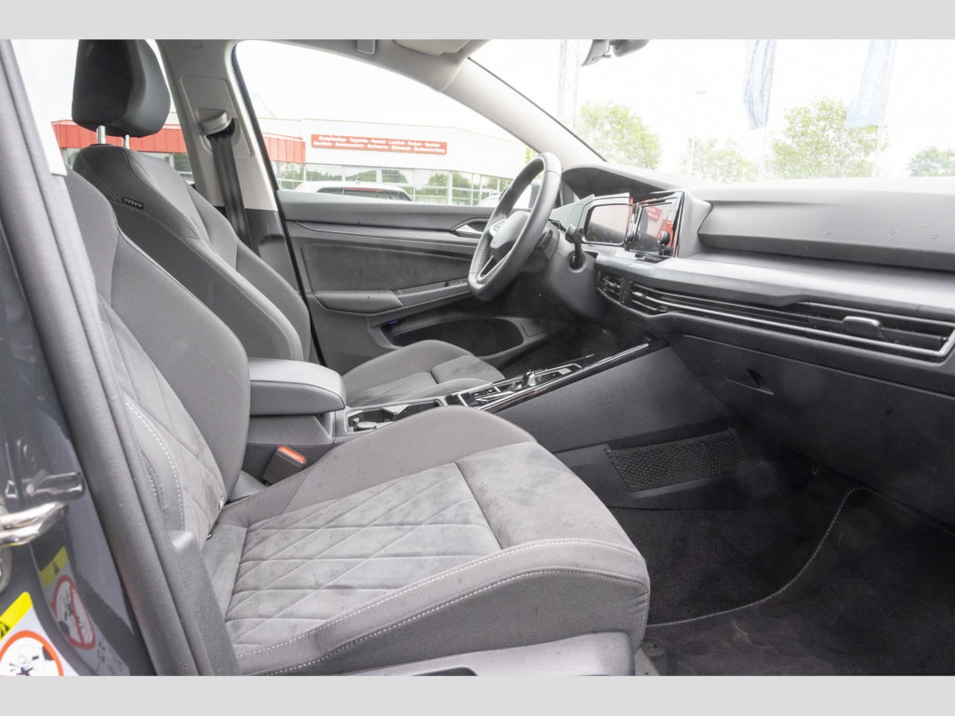 Volkswagen Golf Style