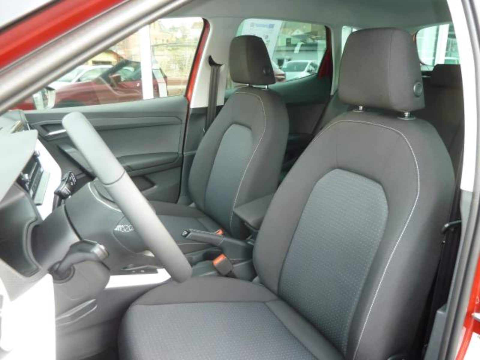 SEAT Arona – Bild 7