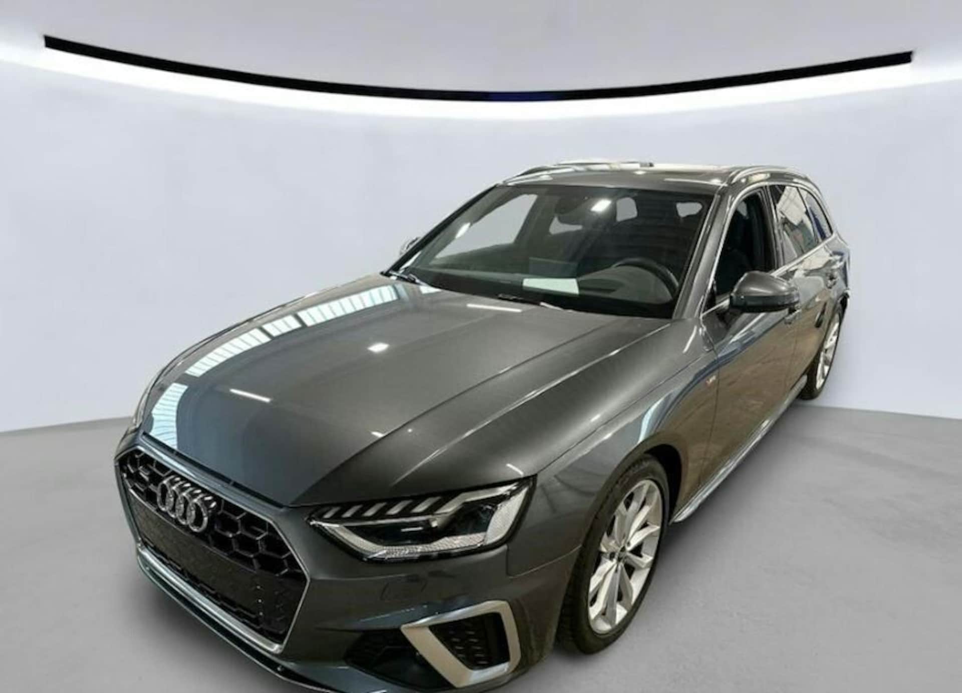 Audi A4 Avant S line