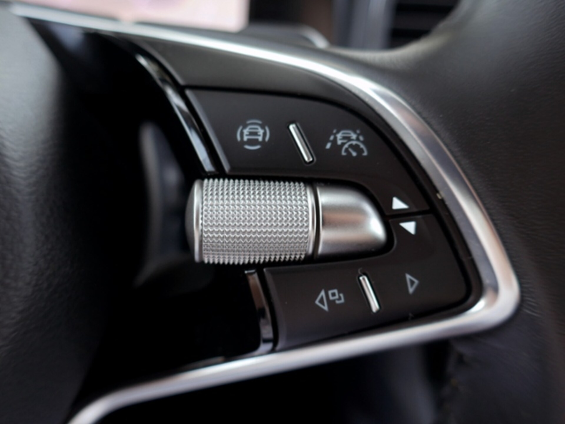 Skoda Karoq Tour