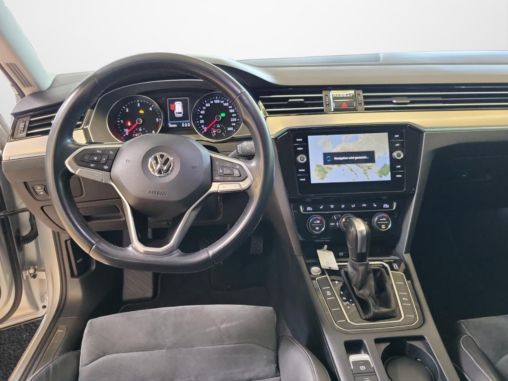 Volkswagen Passat Variant Elegance