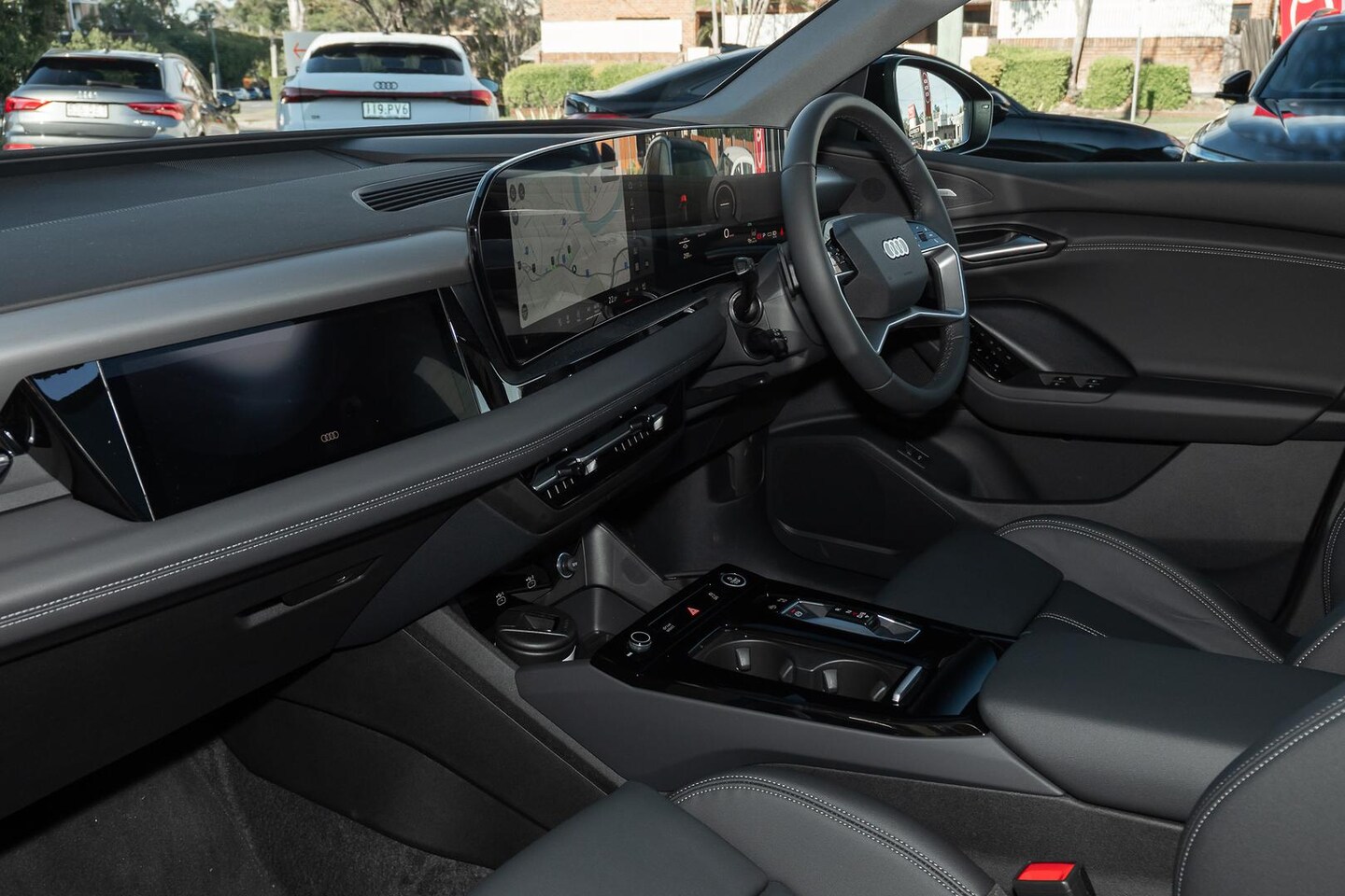 Image about Audi Q6 SUV e-tron e-tron