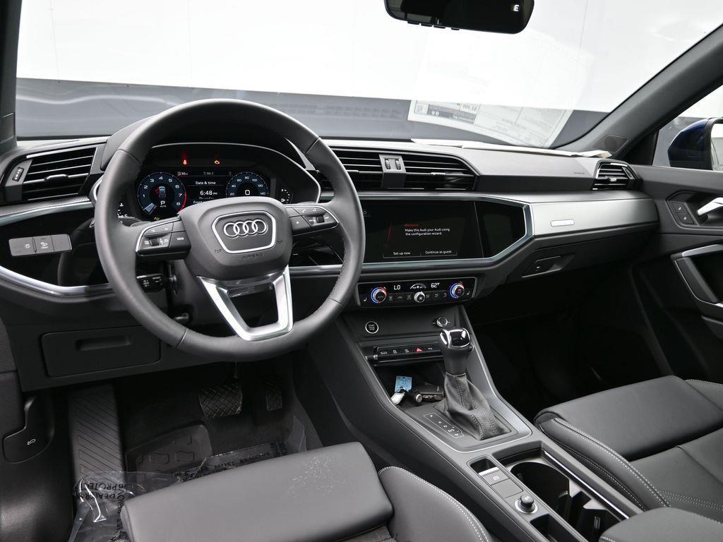 2025 Audi Q3 S Line Premium - Photo 7