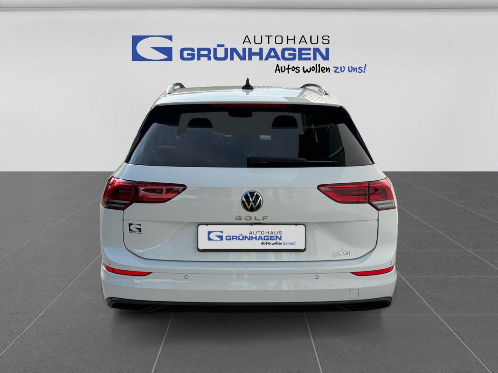 Volkswagen Golf Variant Life