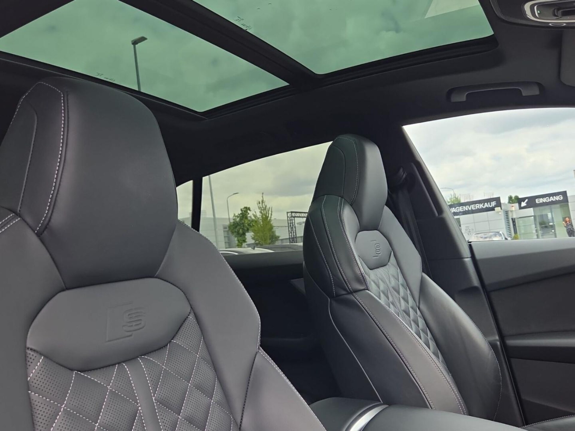 Audi Q8 SUV