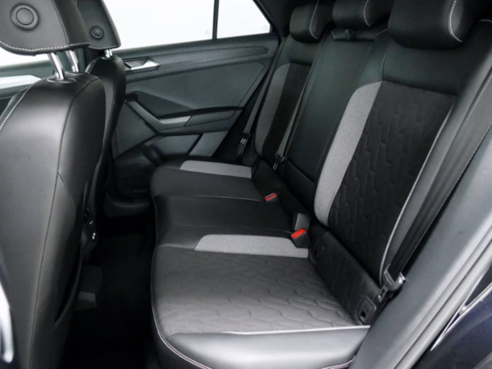 Volkswagen T-Roc – Bild 8