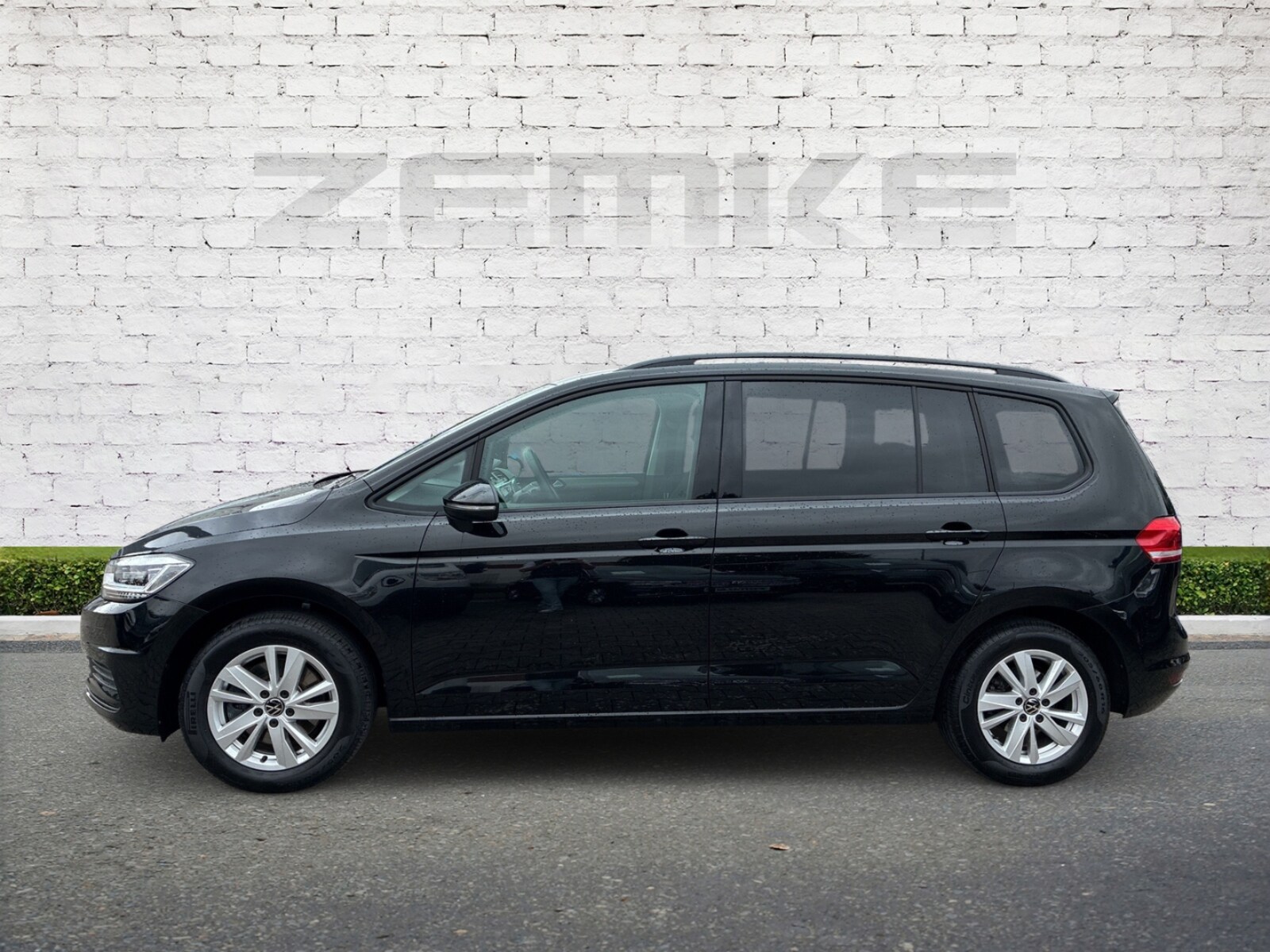 Volkswagen Touran – Bild 2