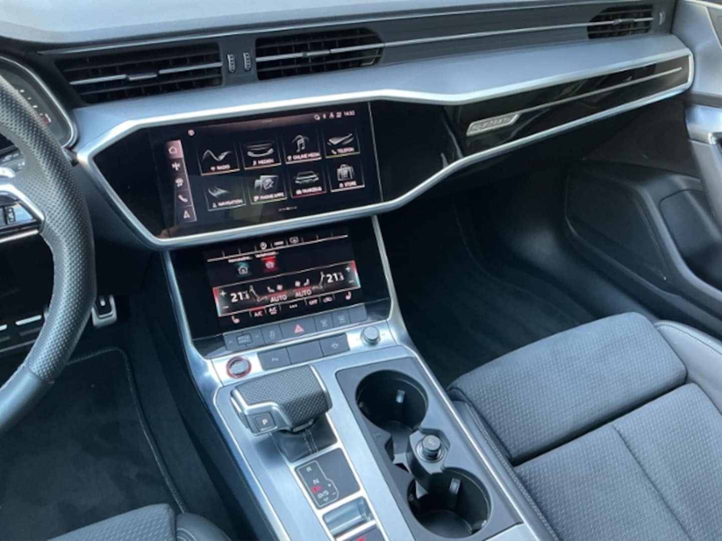 Bild über Audi S6 Avant TDI quattro tiptronic - für weitere Informationen kontaktieren Sie den Audi Partner