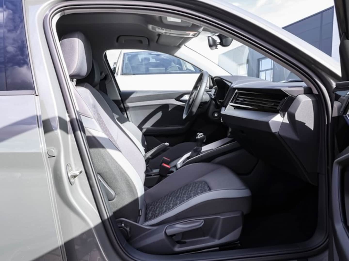 Bild über Audi A1 Sportback advanced 35 TFSI S tronic - für weitere Informationen kontaktieren Sie den Audi Partner