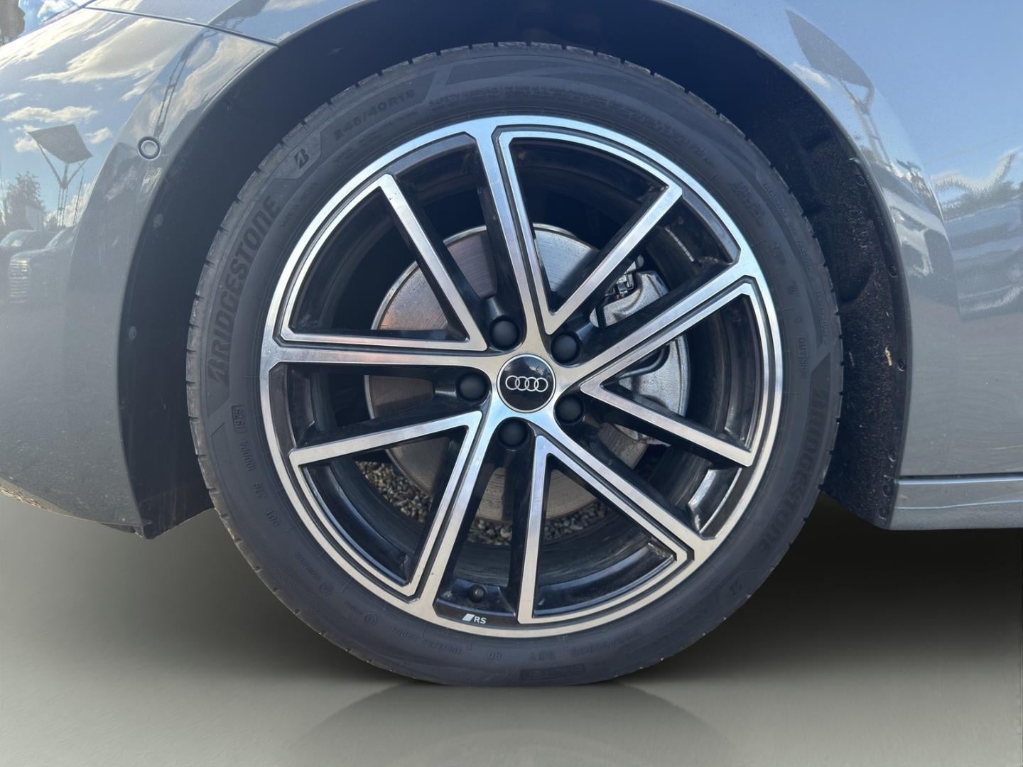 Bild über Audi A5 Avant TDI quattro 150 kW S tronic - für weitere Informationen kontaktieren Sie den Audi Partner