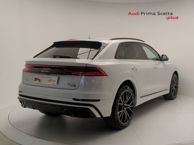 Audi Q8 SUV