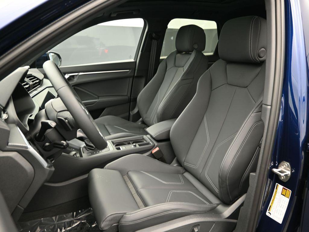 2025 Audi Q3 S Line Premium - Photo 8