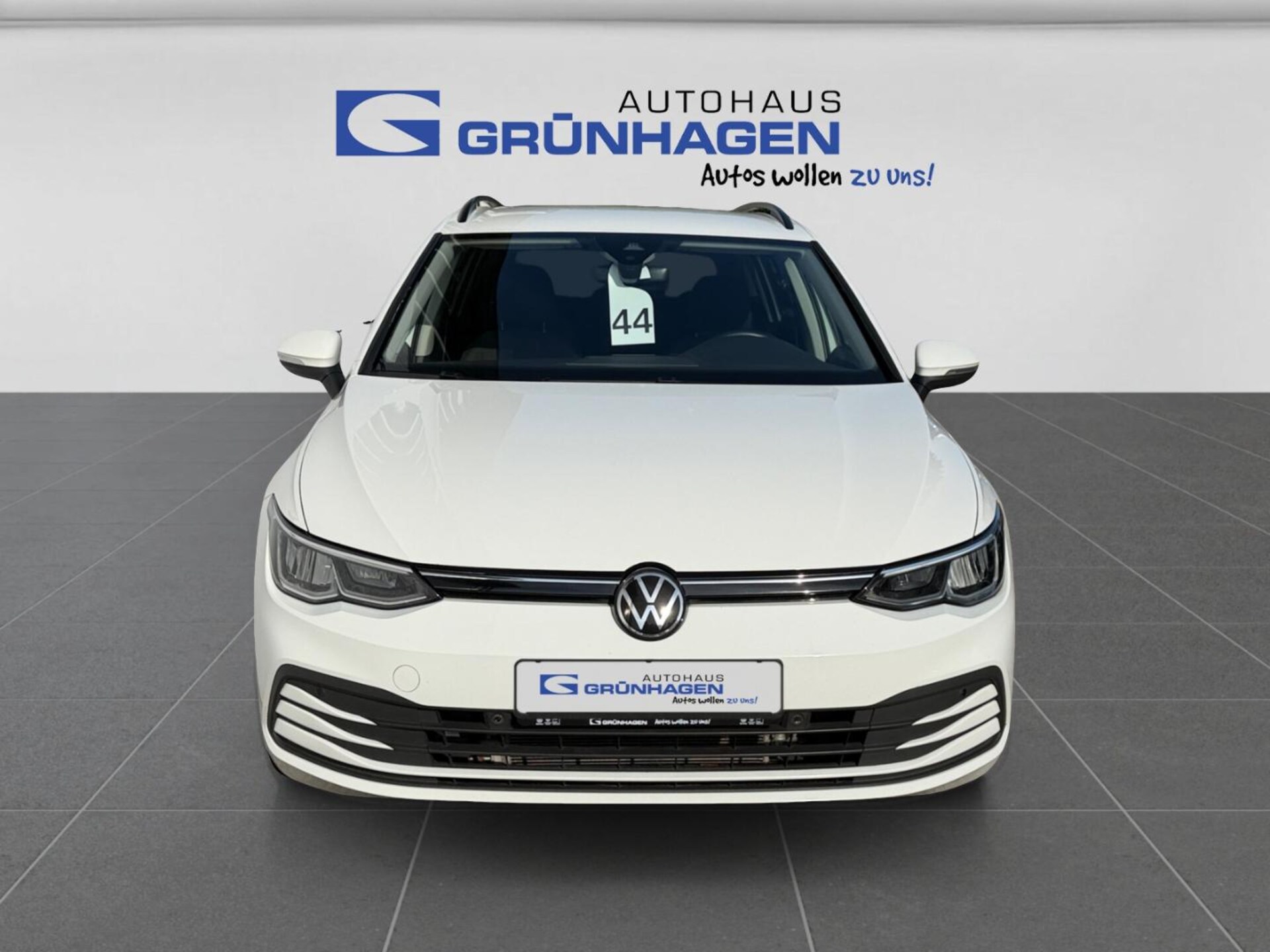 Volkswagen Golf Variant Life
