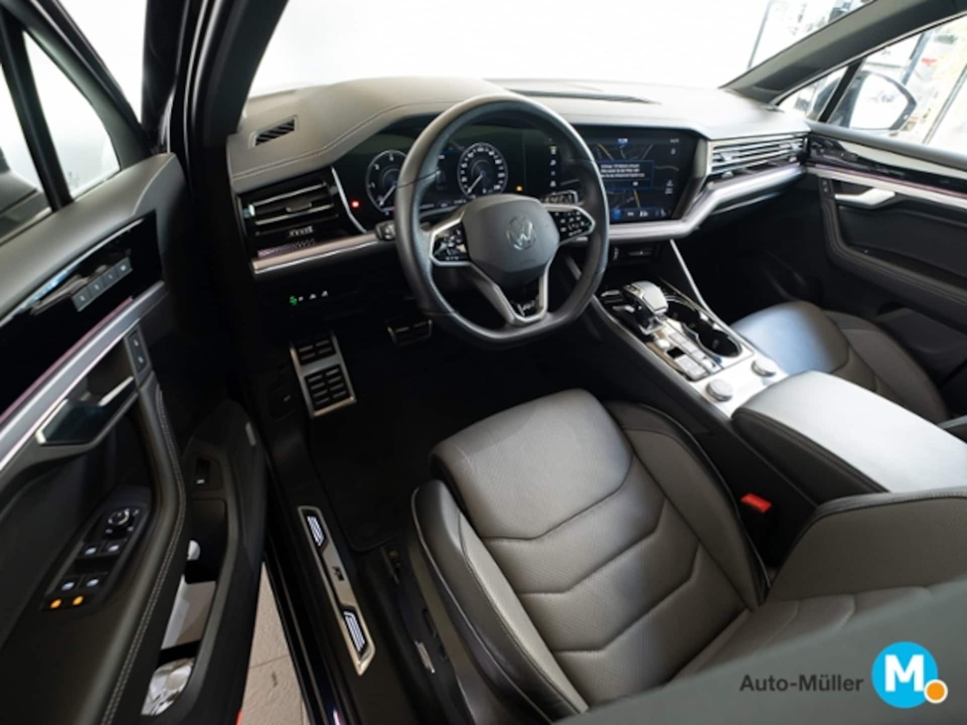 Volkswagen Touareg R-Line