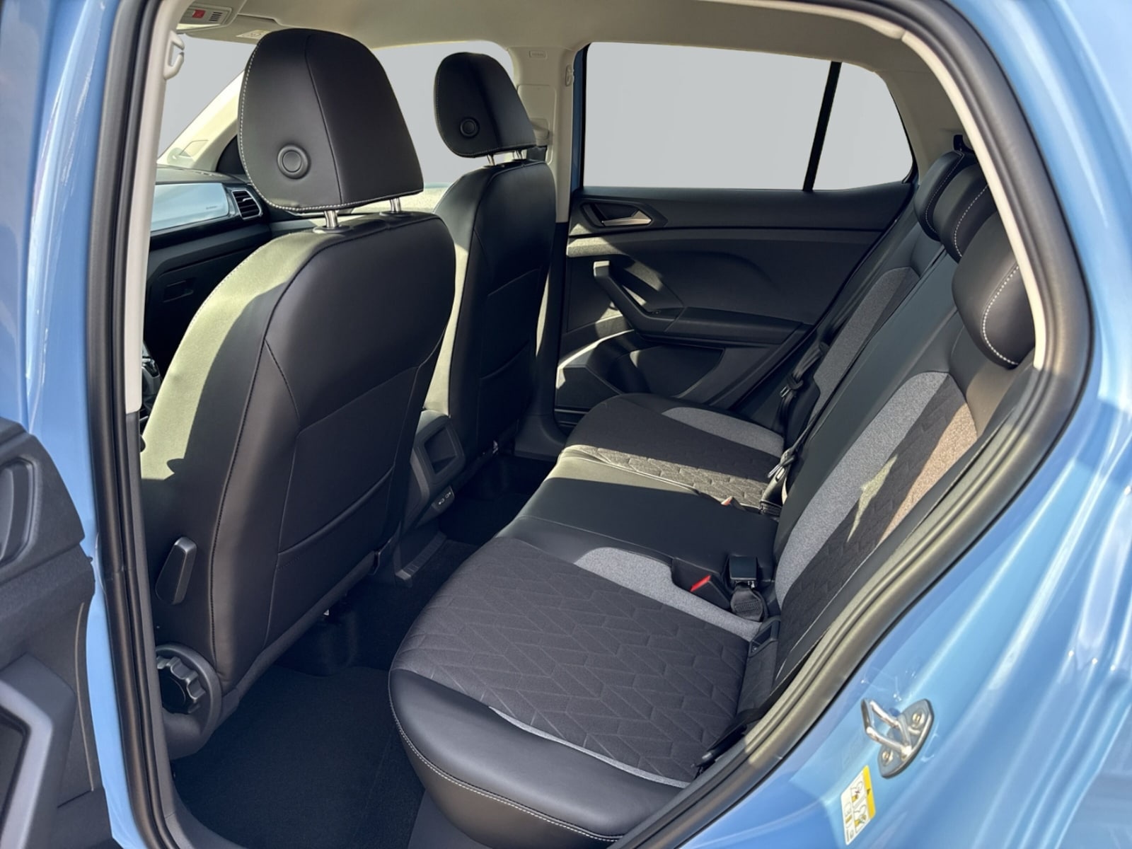 Volkswagen T-Cross – Bild 9
