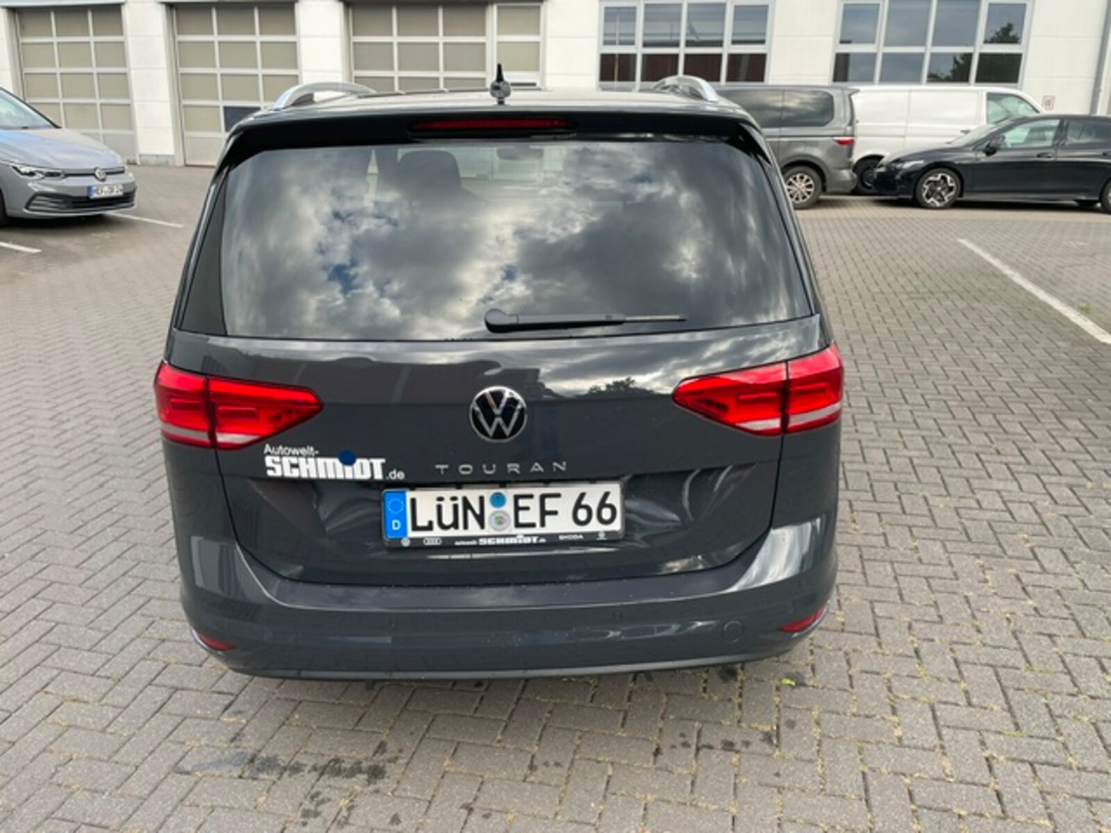 Volkswagen Touran – Bild 6