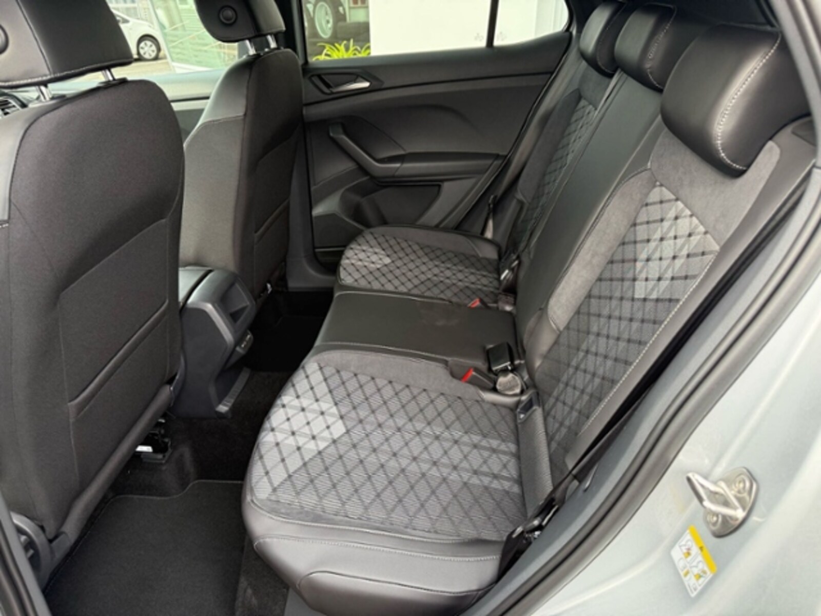 Volkswagen T-Cross – Bild 13