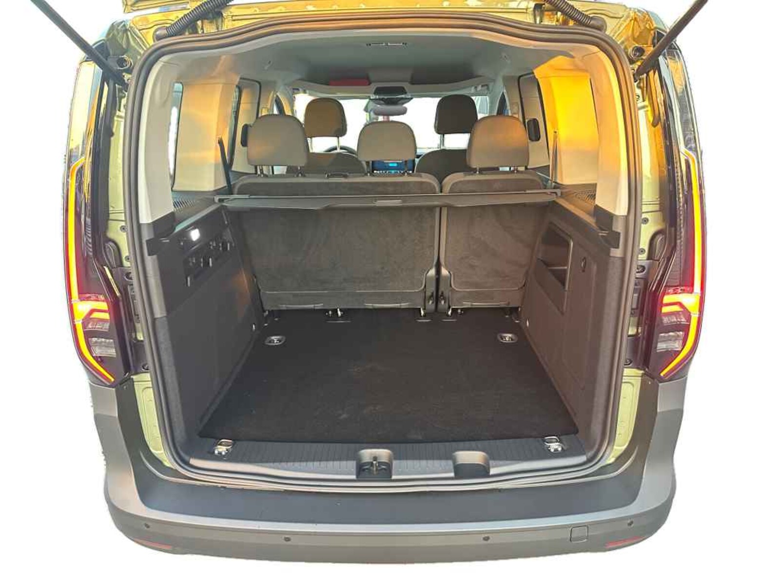 Volkswagen Caddy Kombi – Bild 9