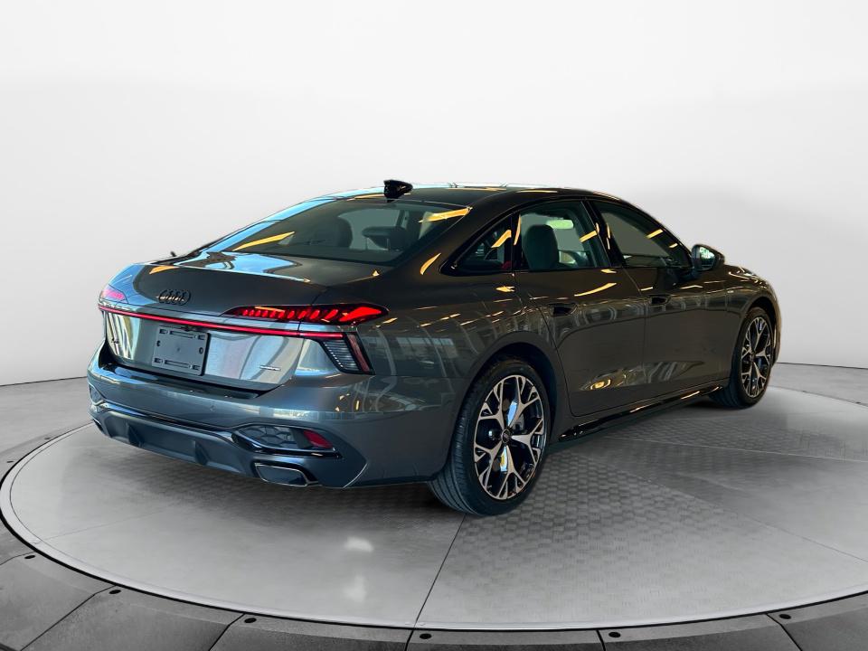 2026 Audi A6 Premium Plus - Photo 7